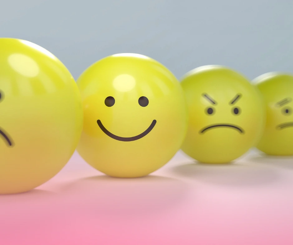 Yellow balloons showing different facial expressions